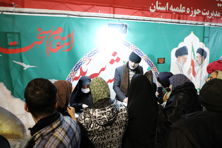 تصاویر/ برپایی موکب «قائد امت» توسط طلاب و اساتید حوزه علمیه استان آذربایجان شرقی
