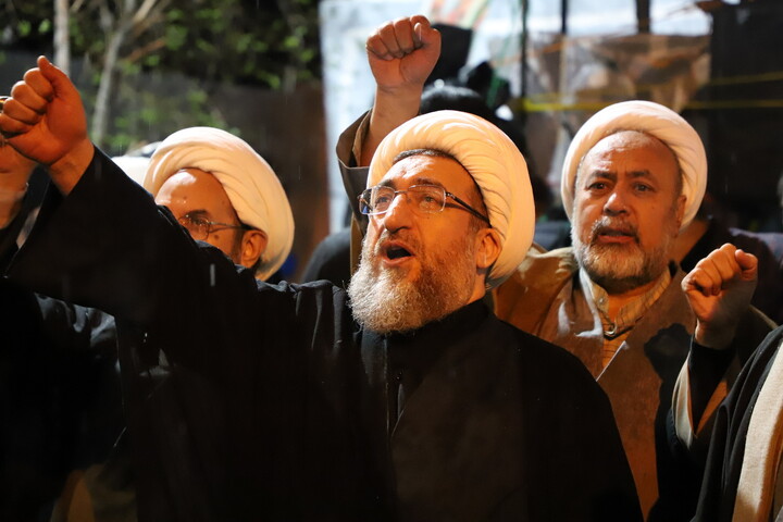 تصاویر / قاب‌هایی از تجدید میثاق؛ پیوند روحانیت و مردم تبریز در پاسداشت مقام شهید محدث‌نیا