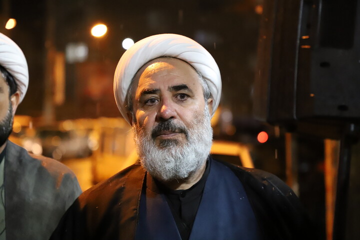 تصاویر / قاب‌هایی از تجدید میثاق؛ پیوند روحانیت و مردم تبریز در پاسداشت مقام شهید محدث‌نیا