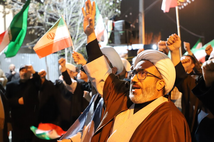 تصاویر / قاب‌هایی از تجدید میثاق؛ پیوند روحانیت و مردم تبریز در پاسداشت مقام شهید محدث‌نیا