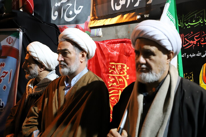تصاویر / قاب‌هایی از تجدید میثاق؛ پیوند روحانیت و مردم تبریز در پاسداشت مقام شهید محدث‌نیا