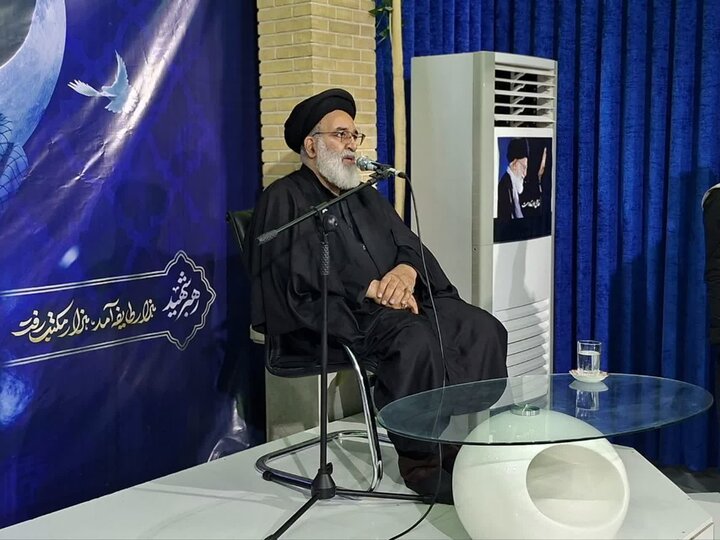 تصاویر/ برگزاری مراسم شهادت امام جعفر صادق علیه‌ السلام در مدرسه علمیه امام صادق پاکدشت