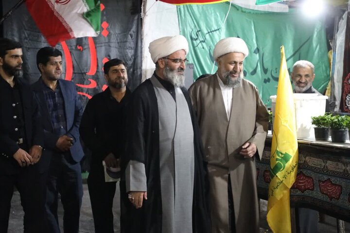تصاویر/ بازدید نماینده ولی‌فقیه در استان از مواکب شهر سمنان در حاشیه اجتماعات مردمی شب‌های اقتدار