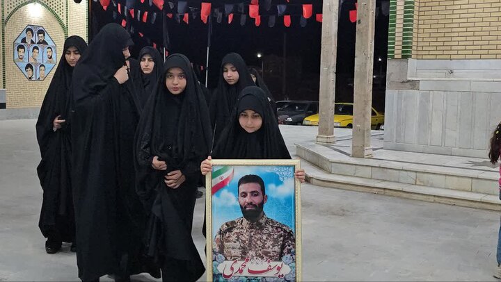 تصاویر/ سوگواری شهادت امام جعفر صادق(ع) و اربعین رهبر شهید در حرم مطهر شهدای گمنام حسین آبادکویر