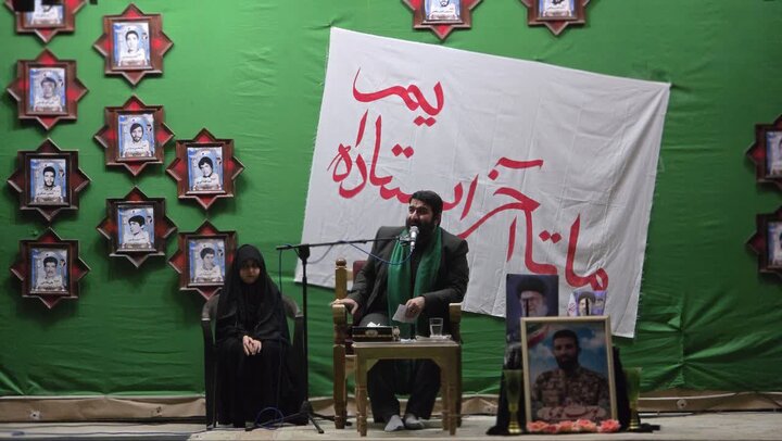 تصاویر/ سوگواری شهادت امام جعفر صادق(ع) و اربعین رهبر شهید در حرم مطهر شهدای گمنام حسین آبادکویر