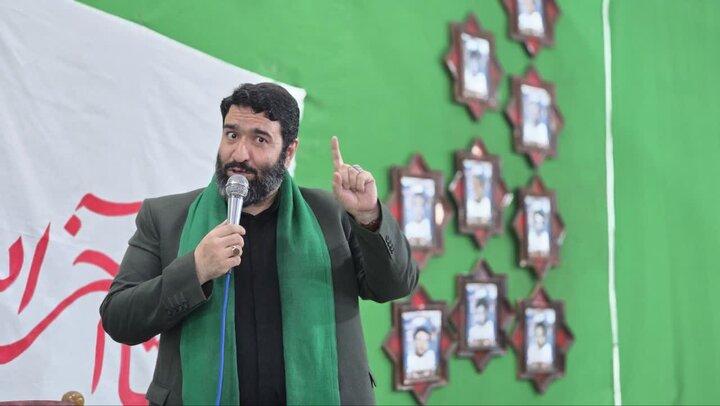 تصاویر/ سوگواری شهادت امام جعفر صادق(ع) و اربعین رهبر شهید در حرم مطهر شهدای گمنام حسین آبادکویر