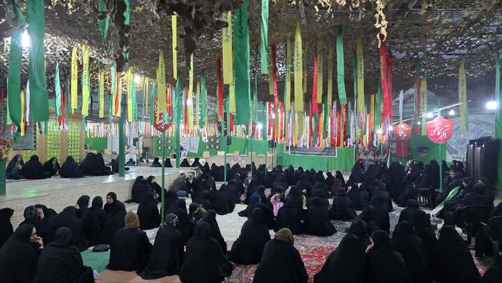 تصاویر/ سوگواری شهادت امام جعفر صادق(ع) و اربعین رهبر شهید در حرم مطهر شهدای گمنام حسین آبادکویر