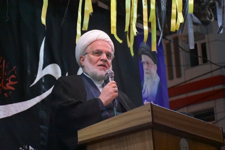تصاویر/تجمع مردمی میدان‌داران قروه در حمایت از ایران اسلامی