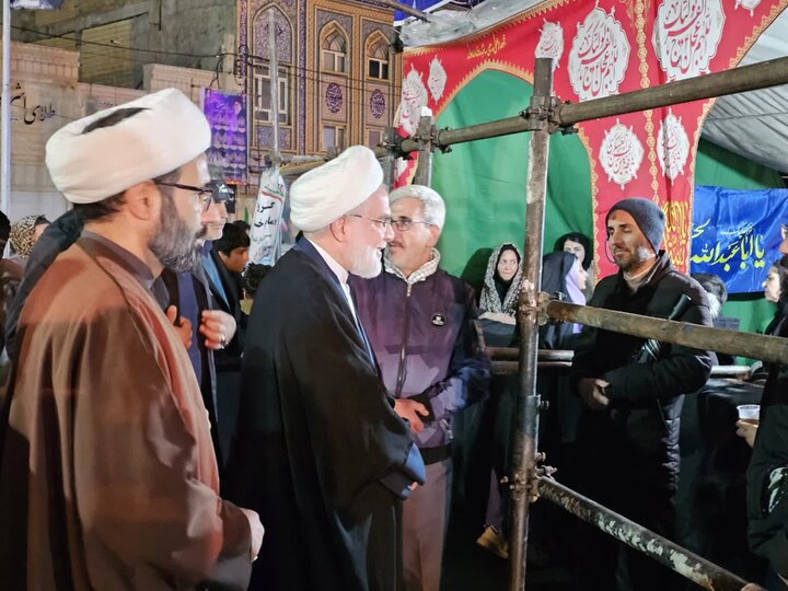 تصاویر/تجمع مردمی میدان‌داران قروه در حمایت از ایران اسلامی