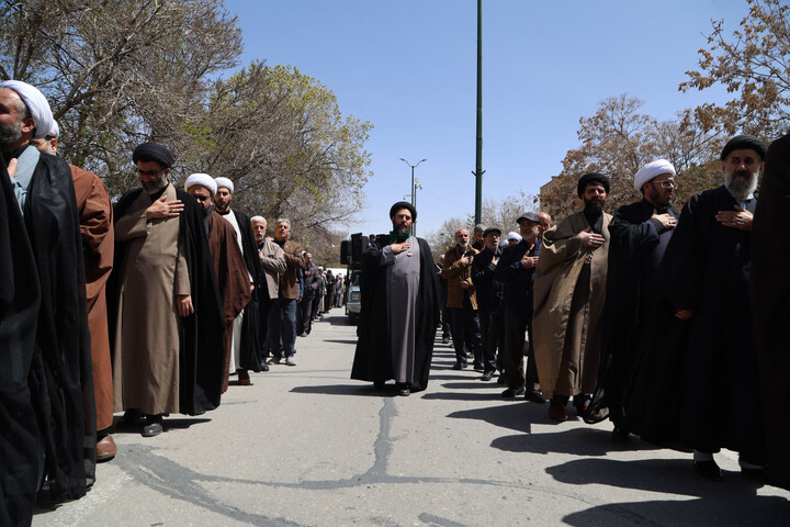 تصاویر / دسته عزاداری طلاب همدانی در سالروز شهادت امام صادق(ع)
