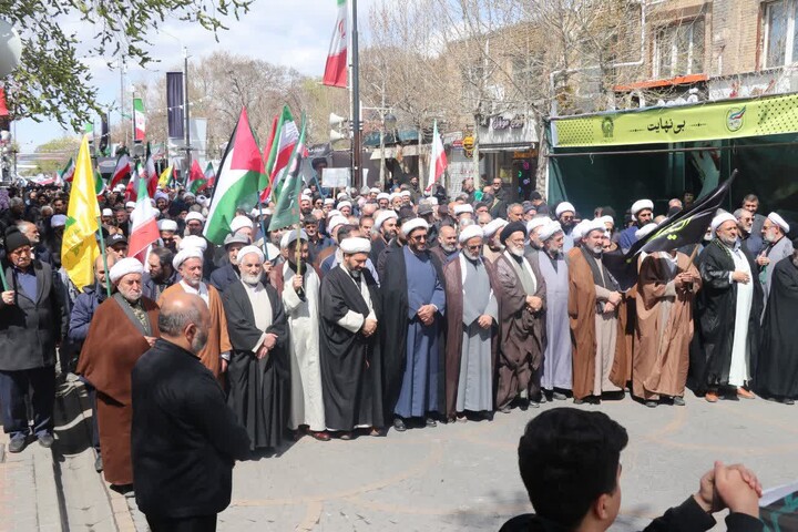 تصاویر / سوگواری حوزه‌ علمیه خواهران و برادران زنجان در سالروز شهادت امام صادق (ع)