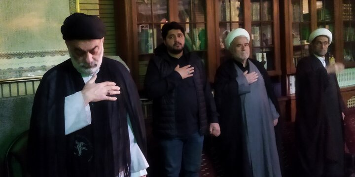 تصاویر/ دسته سوگواری حوزویان و اهالی مسجد آیت الله غروی(ره) در آستان مقدس امامزاده سید اسماعیل(ع)