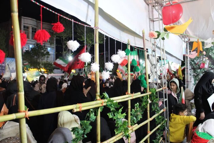 تصاویر/ غرفه فرهنگی هنری مدرسه علمیه امام محمد باقر (ع) ویژه کودک و نوجوان