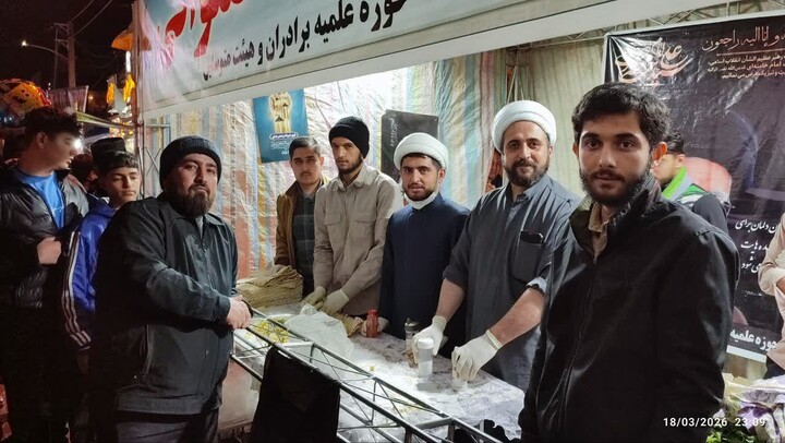 تصاویر/ ایستگاه صلواتی مدرسه علمیه امام محمد باقر(ع) اردبیل