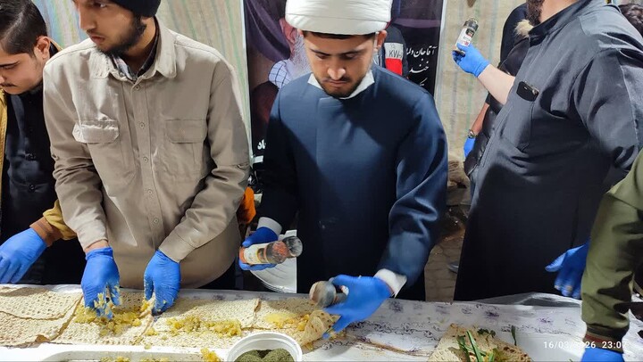 تصاویر/ ایستگاه صلواتی مدرسه علمیه امام محمد باقر(ع) اردبیل
