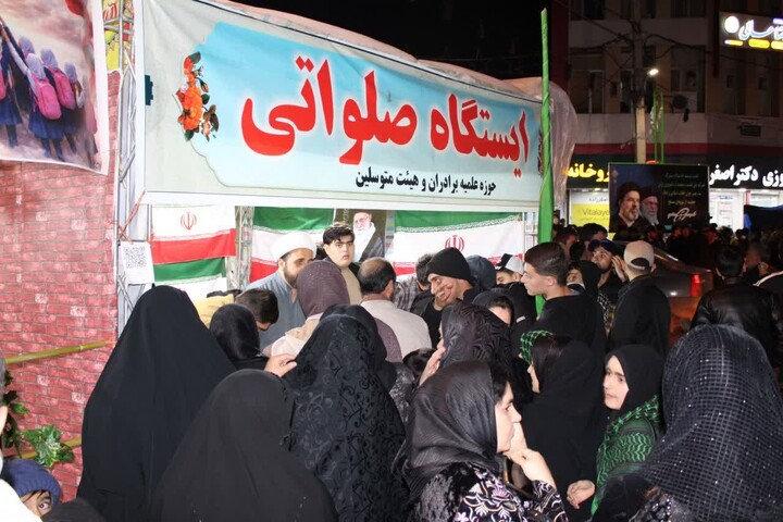 تصاویر/ ایستگاه صلواتی مدرسه علمیه امام محمد باقر(ع) اردبیل