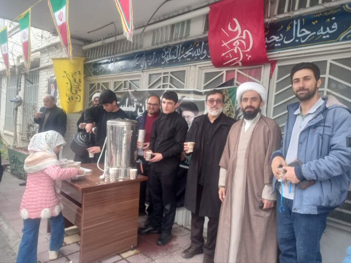 تصاویر/ ایستگاه صلواتی مدرسه المهدی (عج) مشگین شهر