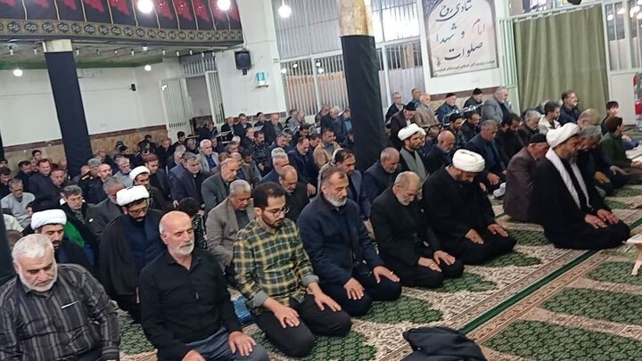 تصاویر/مراسم سوگواری شهادت امام جعفر صادق (ع) در مسجد جامع الیگودرز