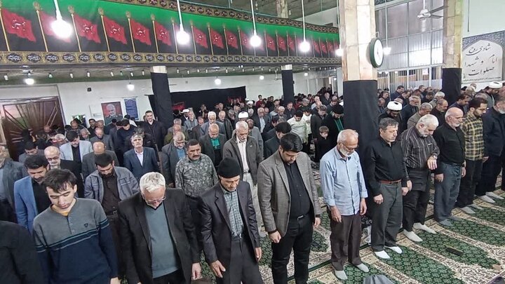 تصاویر/مراسم سوگواری شهادت امام جعفر صادق (ع) در مسجد جامع الیگودرز