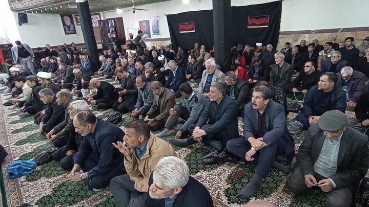 تصاویر/مراسم سوگواری شهادت امام جعفر صادق (ع) در مسجد جامع الیگودرز