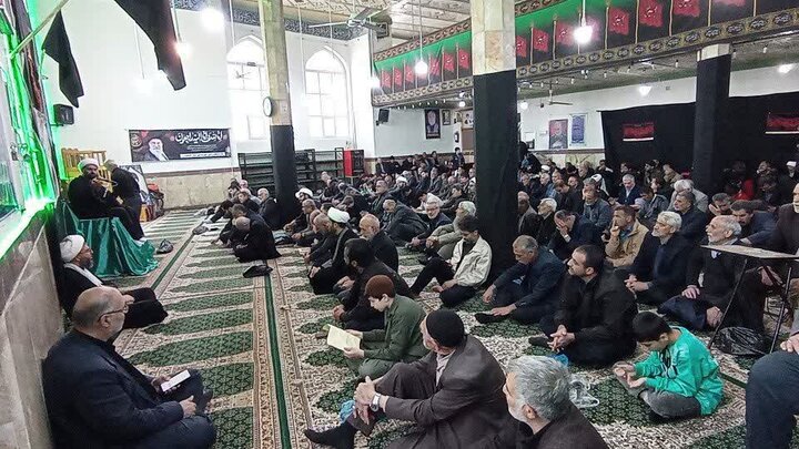 تصاویر/مراسم سوگواری شهادت امام جعفر صادق (ع) در مسجد جامع الیگودرز