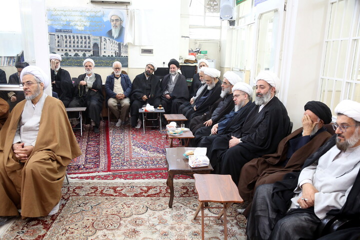 تصاویر/ مراسم شهادت امام جعفر صادق(ع) در بیت آیت الله العظمی فاضل لنکرانی (ره)