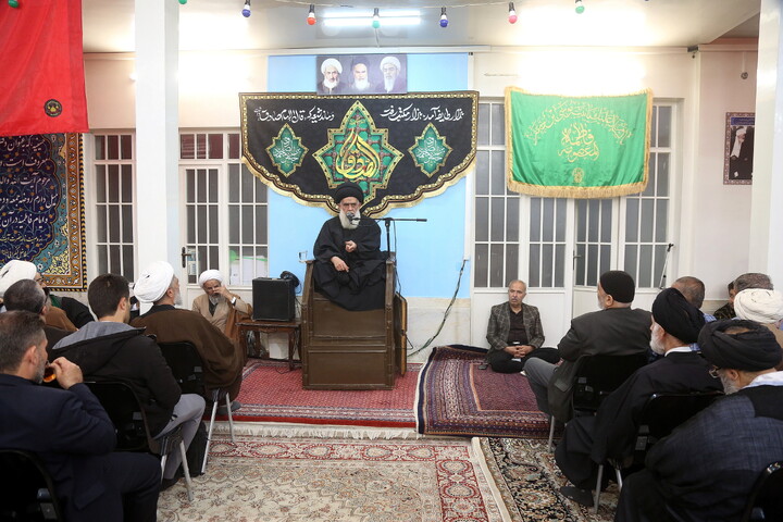 تصاویر/ مراسم شهادت امام جعفر صادق(ع) در بیت آیت الله العظمی فاضل لنکرانی (ره)