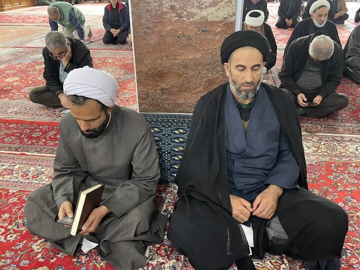 تصاویر/ حضور امام جمعه نوشهر و محبان اهل بیت (ع) در دسته روی و مجلس عزای شهادت امام صادق (ع)