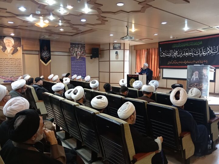 تصاویر/ مراسم سوگواری شهادت امام جعفر صادق (ع) و بزرگداشت اربعین رهبر شهید (ره) در سالن همایش مؤسسه امام حسن عسکری (ع) آمل
