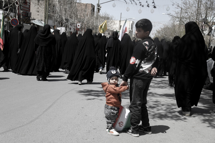 اجتماع هیأت‌های مذهبی شهرکرد در مراسم شهادت امام صادق(ع)