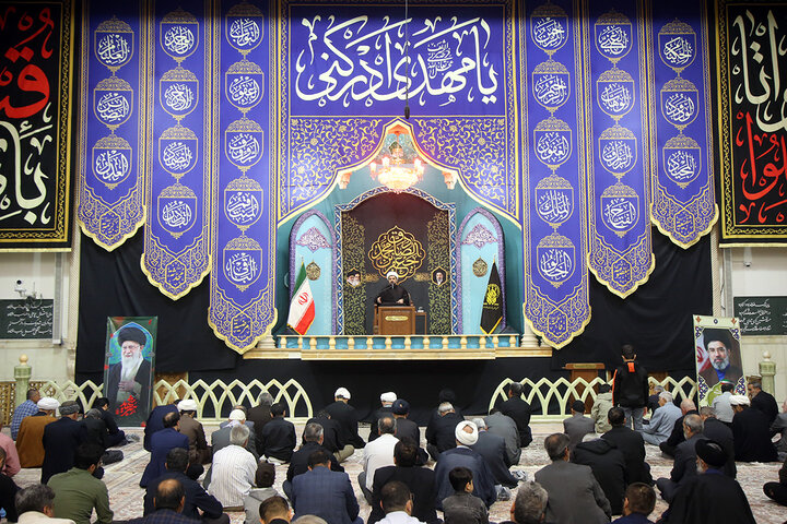 عزاداری سالروز شهادت امام صادق (ع) در حرم قم
