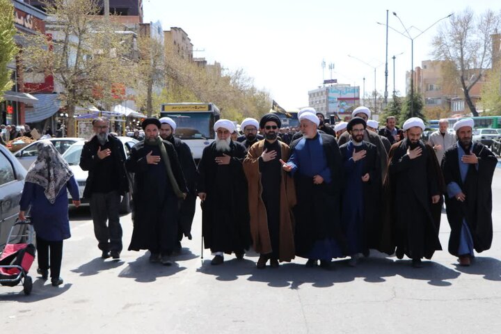 تصاویر/ عزاداری خیابانی در ارومیه به مناسبت سالروز شهادت امام صادق علیه السلام