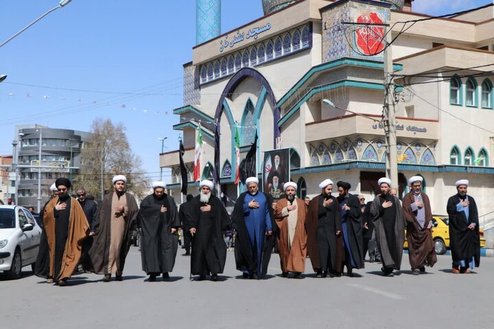 تصاویر/ عزاداری خیابانی در ارومیه به مناسبت سالروز شهادت امام صادق علیه السلام