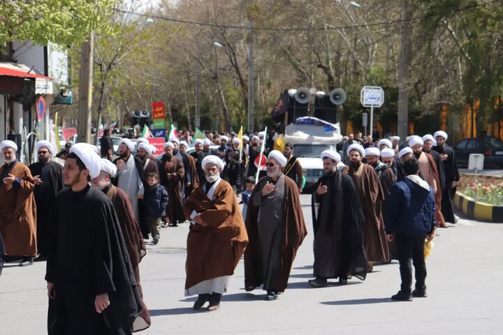 تصاویر/ دسته عزاداری علما و روحانیون ارومیه در سالروز شهادت امام صادق علیه‌السلام
