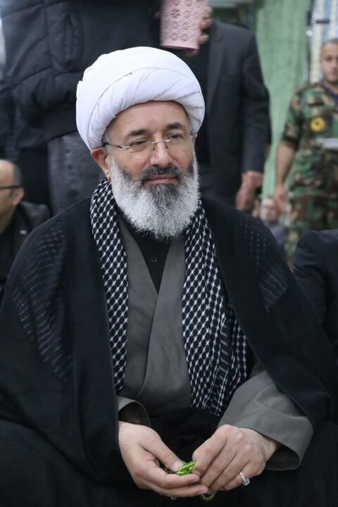 تصاویر / سخنرانی امام جمعه دابودشت در مسجد جامع شهرستان آمل، در روز شهادت امام صادق (ع)
