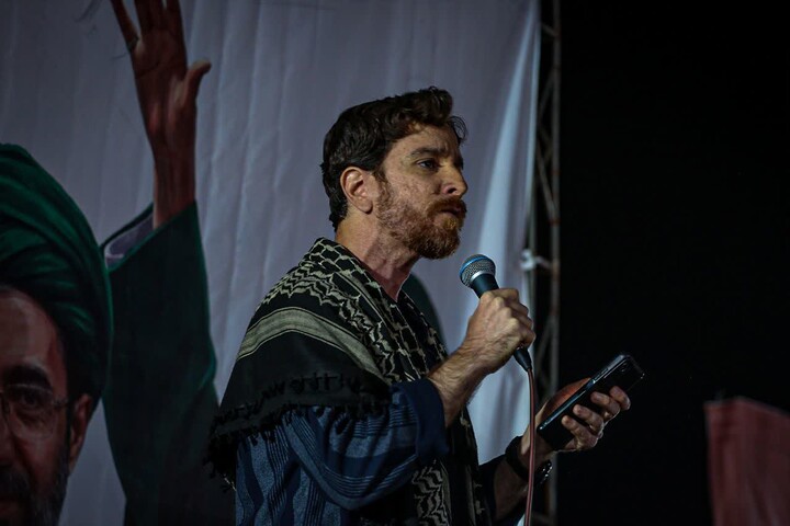 تصاویر/حضور حماسی مردم اهواز در شب ۴۵ شب جنگ تحمیلی سوم