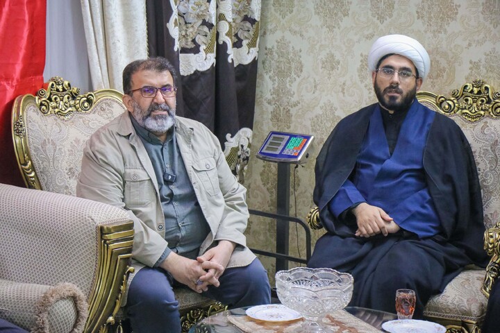 تصاویر/ دیدار و تکریم اصحاب رسانه قم از خانواده شهید امیرحسین عزتی پور