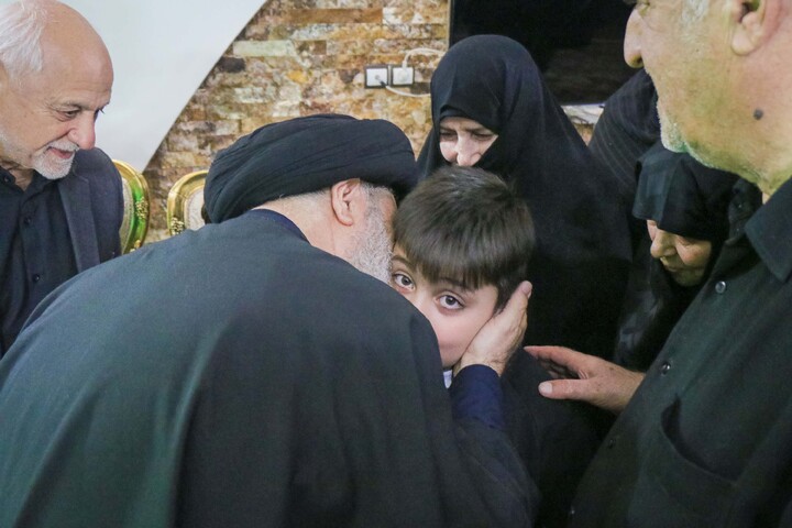 تصاویر/ دیدار و تکریم اصحاب رسانه قم از خانواده شهید امیرحسین عزتی پور