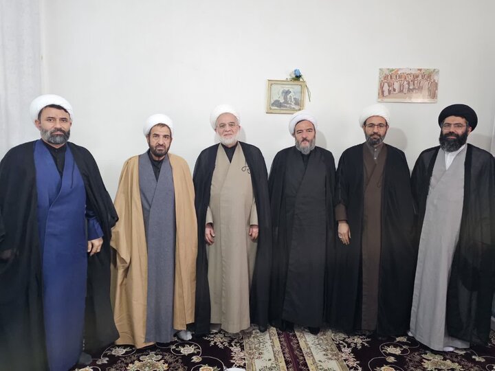 تصاویر/ سرکشی نماینده ولی‌فقیه در کردستان از طلاب و روحانیون بیجار