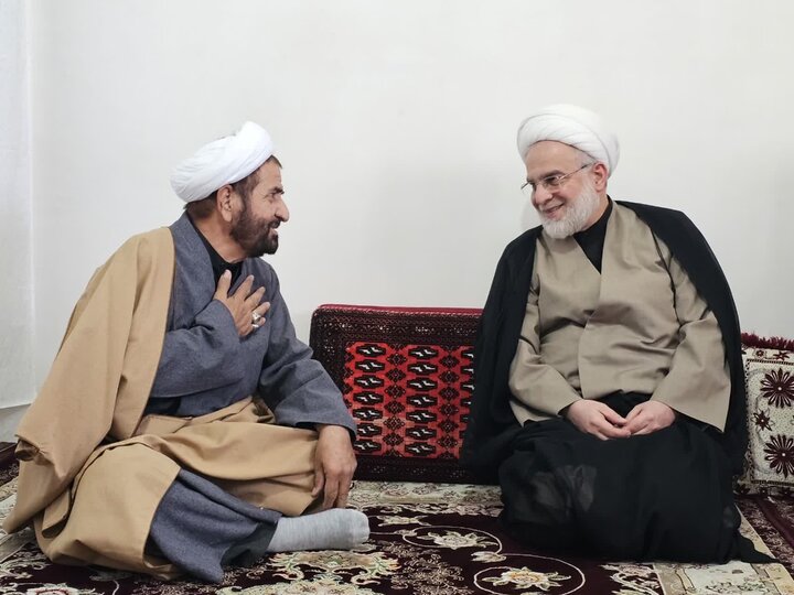 تصاویر/ سرکشی نماینده ولی‌فقیه در کردستان از طلاب و روحانیون بیجار