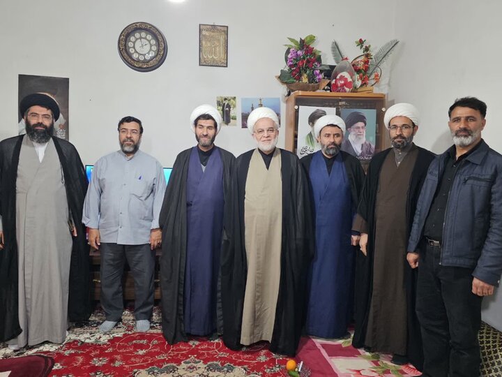 تصاویر/ سرکشی نماینده ولی‌فقیه در کردستان از طلاب و روحانیون بیجار
