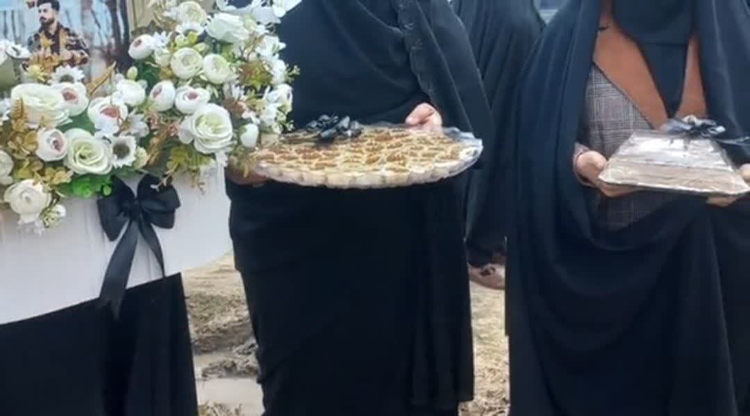 طلاب و بانوان فعال فرهنگی ارومیه در منزل شهید سوران کوهی حاضر شدند / شهید اهل سنت جنگ رمضان: وحدت شیعه و سنی در دفاع از حریم ایران، یک حقیقت انکارناپذیر است