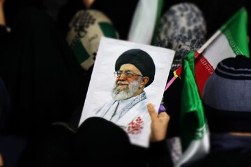 تصاویر/ چهل و پنجمین شکوه حضور مردم قدس در خیابان
