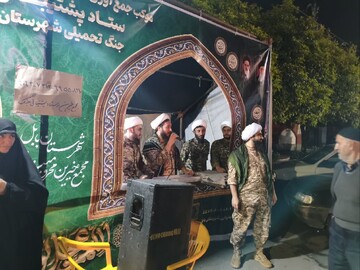تصاویر/ موکب جمع آوری کمک های مردمی به جنگ تحمیلی توسط طلاب شهرستان بابل