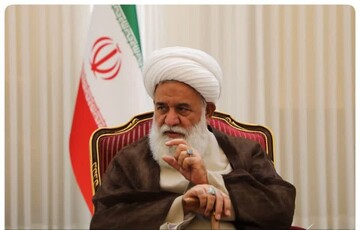 توهین رئیس‌جمهور آمریکای جنایتکار به حضرت مسیح جنایتی آشکار است