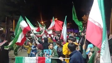 فیلم | حضور پرشور مردم سراب‌دوره در دفاع از آرمان های وطن