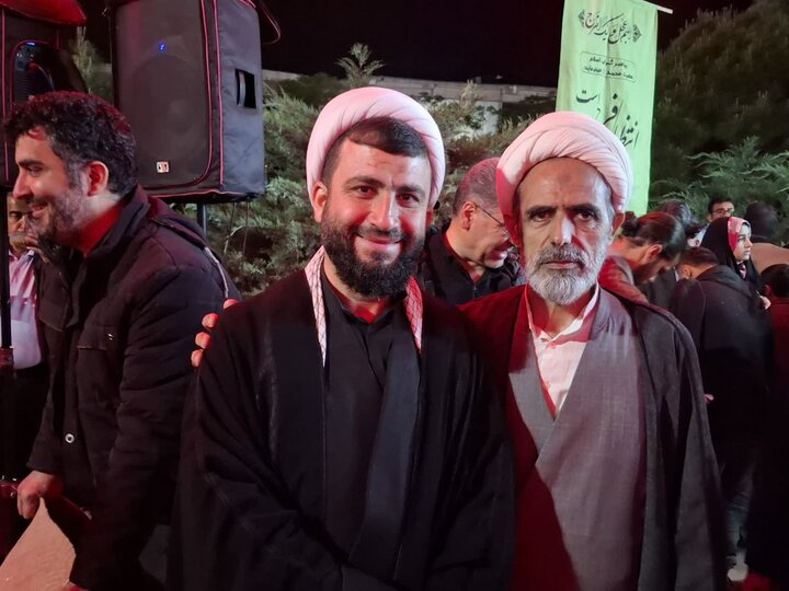 تصاویر | چهل و پنجمین تجمع شبانه مردمی کاشان در میدان امام خامنه ای (ره)