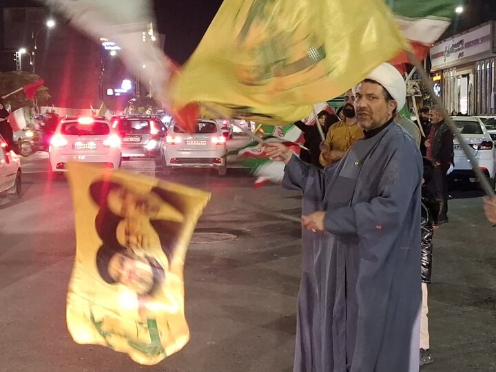 تصاویر | چهل و پنجمین تجمع شبانه مردمی کاشان در خیابان امیرکبیر چهار راه سلمان