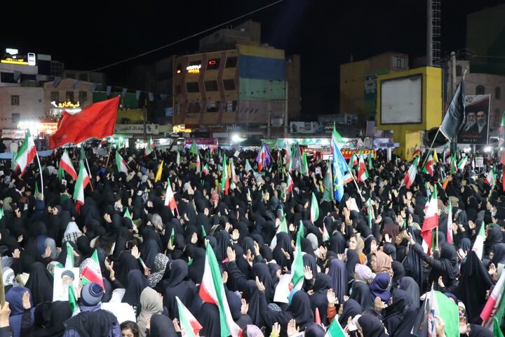 نصاویر/ چهل و پنجمین شکوه حضور مردم قدس در خیابان