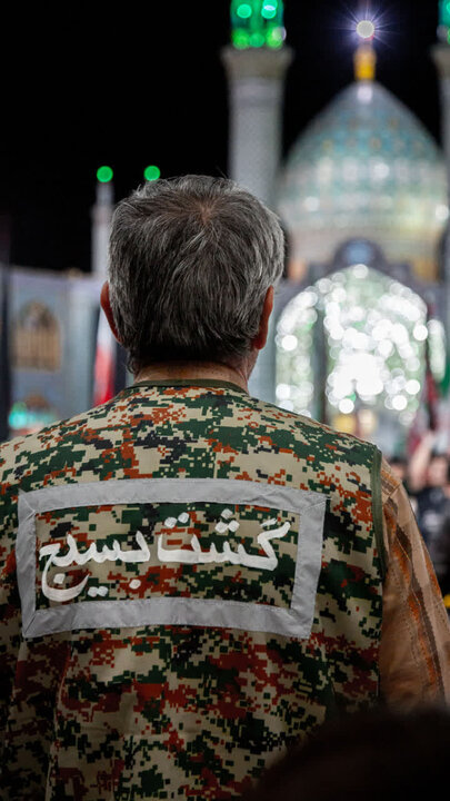 تصاویر| چهل و پنجمین تجمع شبانه مردمی آران وبیدگل در هلال بن علی (ع)